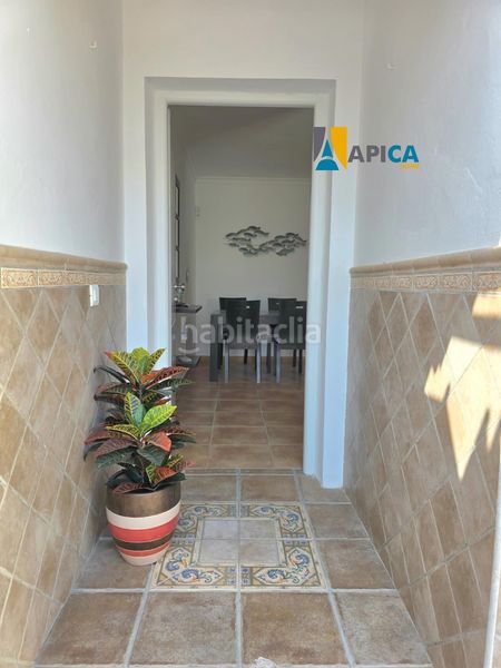 Foto a30b2acf-e49b-4b17-8d82-d4bb9432a2e8. Casa a Manilva pueblo Manilva