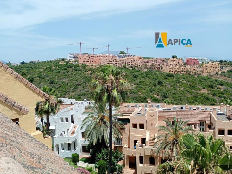 Foto 2f9f8f00-e738-43f6-bf67-0a4b54bd561d. Appartement avec piscine dans San Luis de Sabinillas Manilva