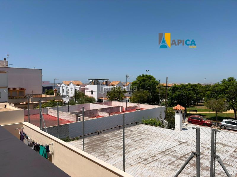 Foto 173fd045-8854-46f8-893d-921c9ca14bdd. Pis a La Banda - Campo de Fútbol Chiclana de la Frontera