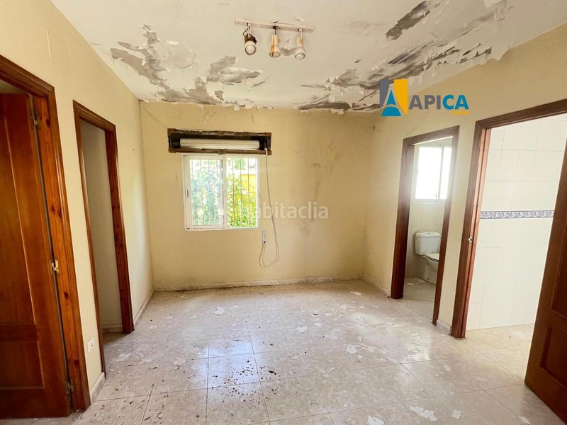 Foto db53c65c-d61f-4ec5-ae10-f4e3c5749a79. Chalet avec piscine dans Barrio Nuevo Conil de la Frontera