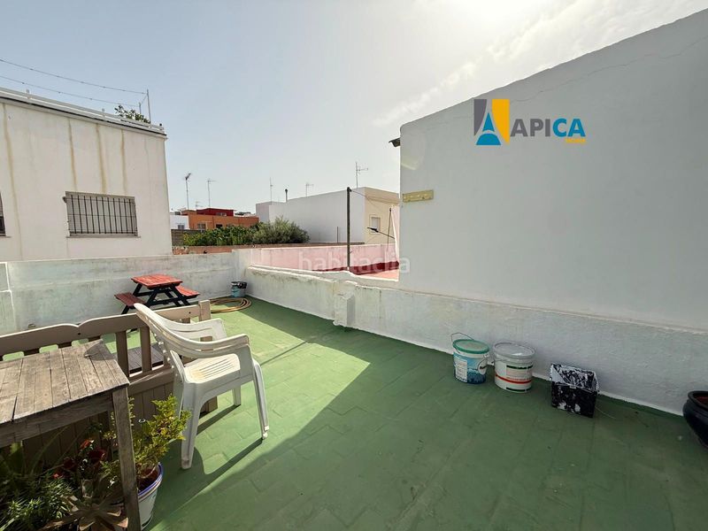 Foto 6f6a6f74-5ef7-4b3b-93c9-e51bf9290668. Casa a Núcleo urbano Chiclana de la Frontera