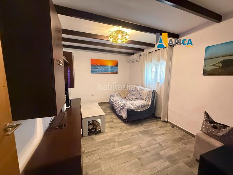 Foto b4fa2aa1-a9d1-4e4e-840e-5121ca0dab8a. Casa a Núcleo urbano Chiclana de la Frontera
