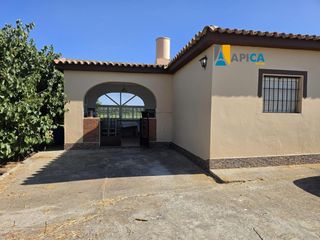 Chalet in Pelagatos - Pago del Humo. Casa de campo con 6.500 m de terreno en el pago del humo!