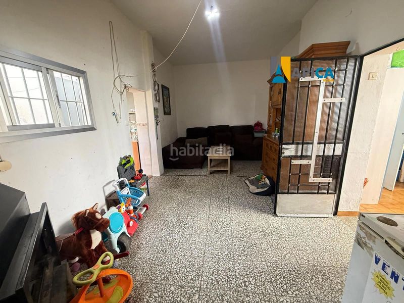 Foto 6b5470c1-b422-4a6a-8138-62dc1ff7e4e8. Casa a Taraguilla-Estación San Roque