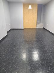 Lloguer Local Comercial a Parque Atlántico - Ronda este. Local comercial pque.