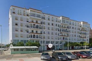 Aparcament cotxe a El Altillo. Edificio andalucia 14.000