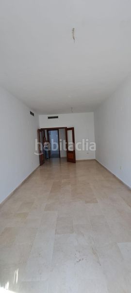 Foto c718543c-f45d-41ee-b011-9b60f253d456. Pis amb aparcament a Centro Jerez de la Frontera