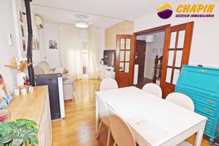 Casa en Divina Pastora - La Yeguada. Centro 410.000