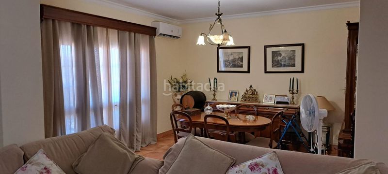 Foto 91ebe53a-9f8e-4610-8a1a-336d6e19a3a1. Casa amb aparcament piscina a Parque Atlántico - Ronda este Jerez de la Frontera