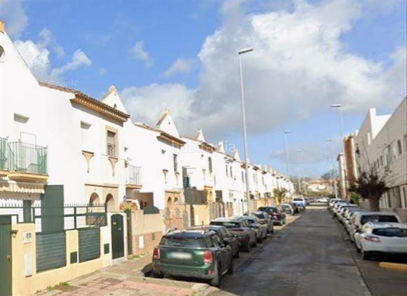 Foto fc24d5b8-61ab-40e2-ae09-009ba6df687a. Maison avec parking dans Puertas del sur - Guadabajaque Jerez de la Frontera