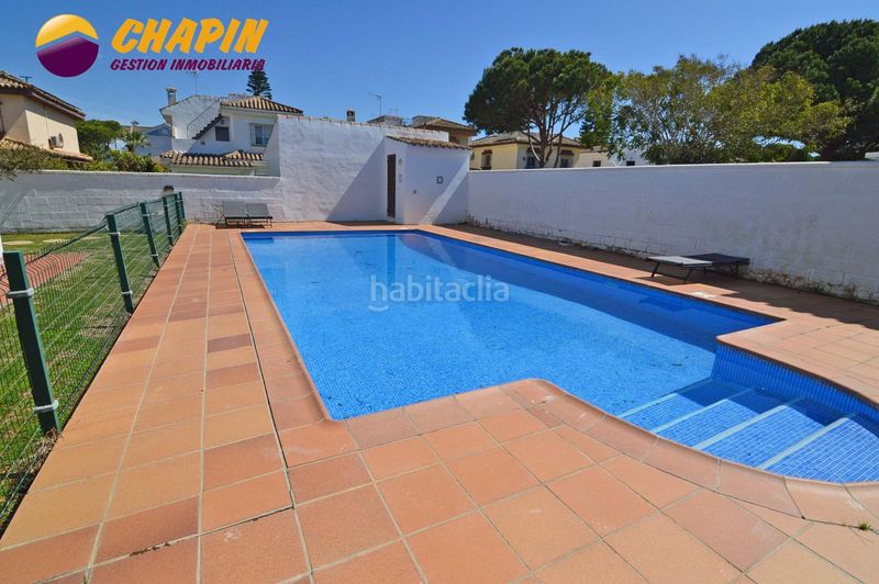Foto b867ccd1-ad4d-47df-8c20-667cdf14ccaf. Xalet amb piscina a Sancti Pietri Chiclana de la Frontera