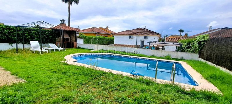 Foto 0faa5611-1a03-483a-a0c0-fdd81d2bf7c2. Casa amb aparcament piscina a Puertas del sur - Guadabajaque Jerez de la Frontera