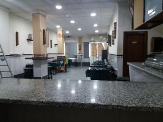 Local Comercial a Ubrique. Local comercial 150.000