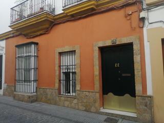 Casa a Centro. Estupenda casa en planta baja