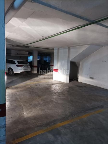 Foto dd2459ad-c437-4d4a-bf50-430374e318c7. Parking voiture dans Centro Puerto Real