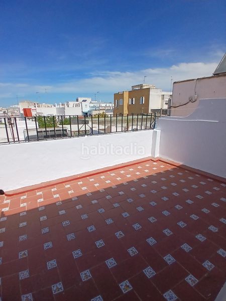 Foto f95b1835-e932-4eaa-b95b-0bca5789ced4. Lloguer casa a Centro Puerto Real
