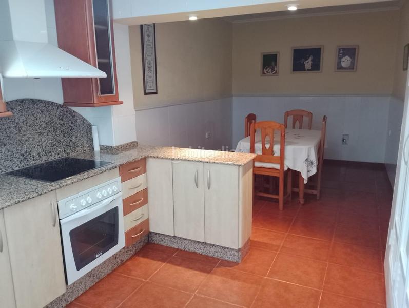 Foto 1b88a2ff-c4ac-4209-b2cc-faba964aa05c. Casa adosada estupendo adosado en Las Canteras. en Puerto Real