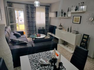 Etagenwohnung in Centro. Amplio piso en zona centro
