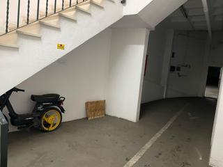 Aparcament cotxe a Centro. Plaza de garaje con trastero en el centro de puerto real