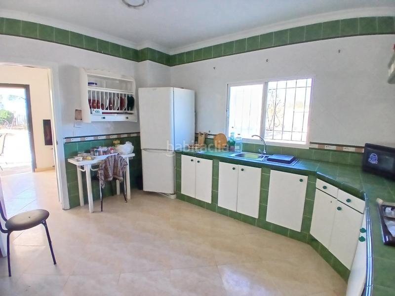 Foto 378583da-ceff-42d6-85ed-3044388a7658. Xalet amb piscina a El Almedral Puerto Real