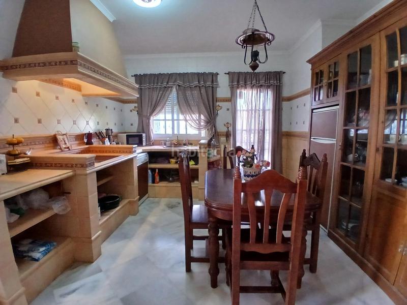 Foto 3bc7bf52-f045-4bb5-86bf-a4cbae190d89. Xalet amb piscina a El Almedral Puerto Real