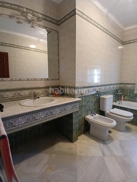 Foto 461c2670-a5bc-4ef4-9d4c-9d33a327f79f. Xalet amb piscina a El Almedral Puerto Real