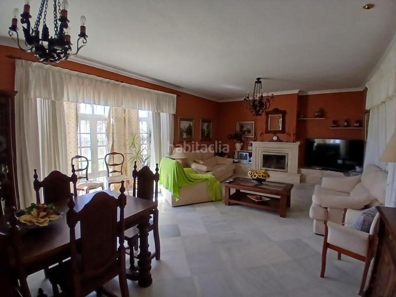 Foto e1ed20b9-d5a9-4c0b-a95d-aa08ca758ba3. Xalet amb piscina a El Almedral Puerto Real