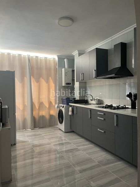 Foto 22f3fbc8-9326-4b6e-82a4-2d5e4b223d97. Rent flat in Centro Puerto Real