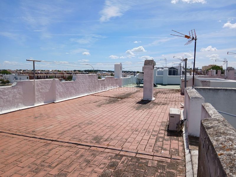 Foto 703f40e6-e496-403d-803a-6cdc2cec0122. Casa adossada a Centro Puerto Real