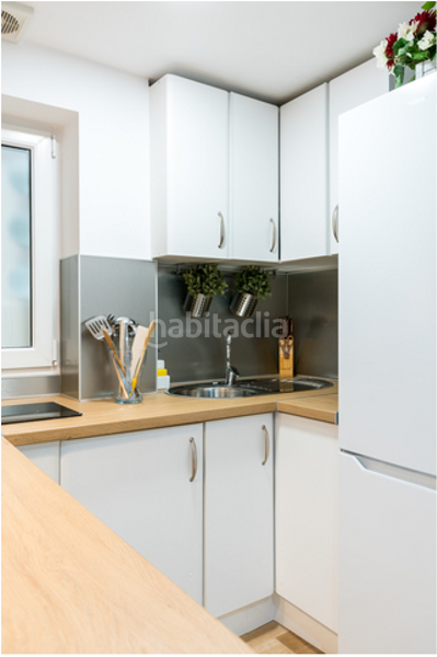 Foto ec51878f-2d83-4103-84b5-a931615dda62. Rent ground floor in La Buhaira Sevilla