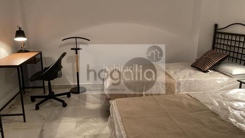 Foto 0c74581a-fccb-4682-a1bb-92290151cf0d. Rent flat in San Bartolomé Sevilla