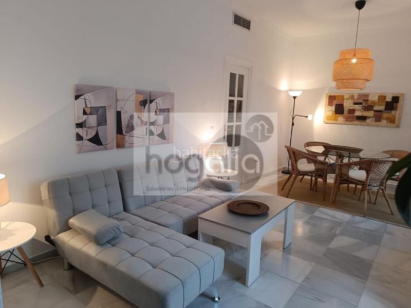 Foto 5b6ad9e0-f9fc-4b5d-82b4-d4be94085d1e. Alquiler piso en San Bartolomé Sevilla