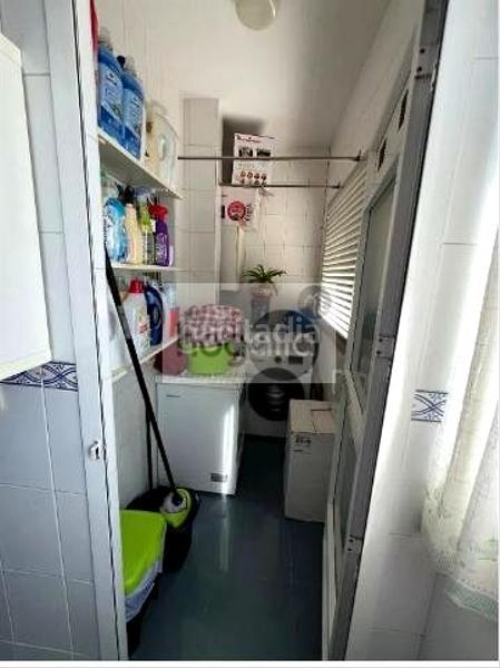 Foto de593024-8bc3-486e-a5c8-33af919d61c2. Lloguer àtic amb aparcament a La Calzada - La Florida Sevilla