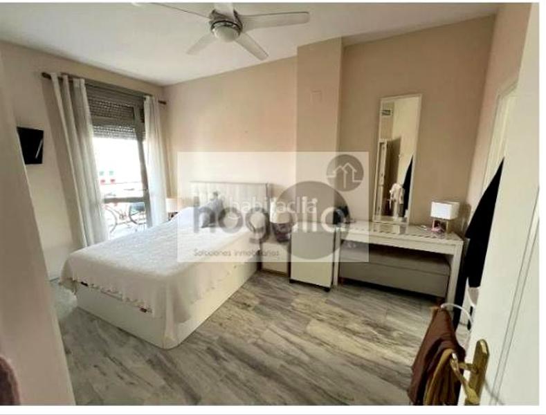 Foto 1e90ca9f-c683-4ba9-a905-2c08a5925bc2. Location attique avec parking dans La Calzada - La Florida Sevilla