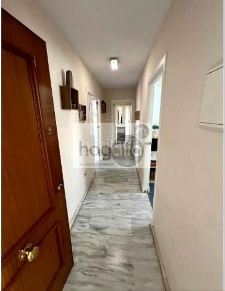 Foto e38239a3-ddcb-4a5d-b8c6-9c744f2cdf7a. Location attique avec parking dans La Calzada - La Florida Sevilla