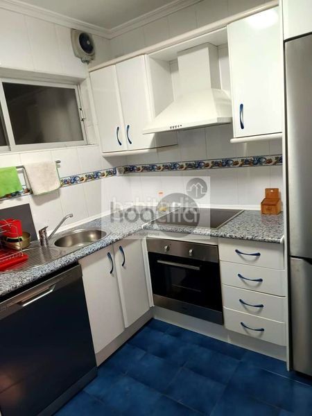 Foto fee04c4d-ad5a-478a-b195-b574eeb4a719. Lloguer pis a San Pablo Sevilla