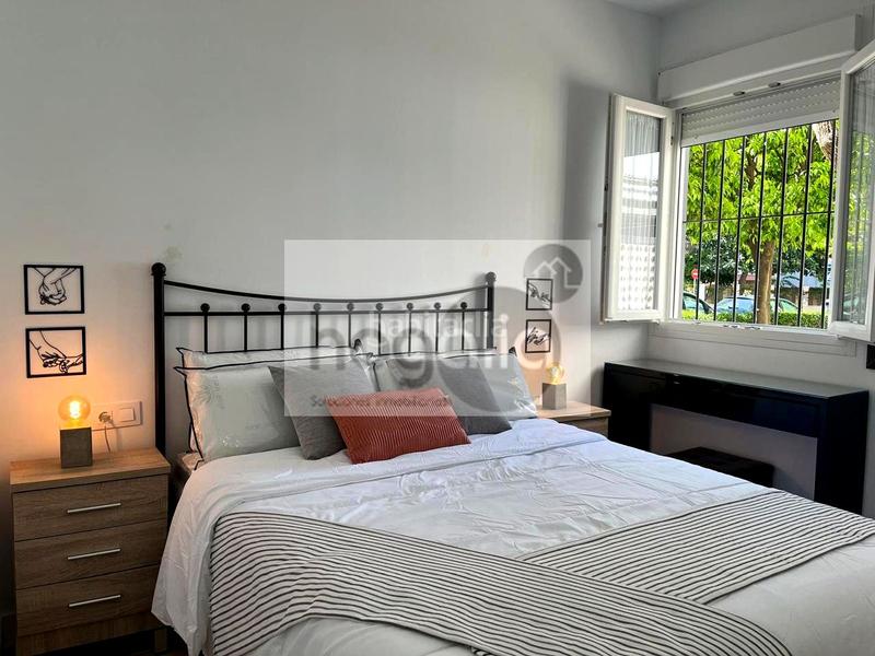 Foto 373eee85-764d-42c1-b325-3750fd57ecb2. Alquiler planta baja en Barrio del Nervión Sevilla