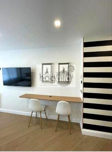 Foto 1a817de2-a251-4a65-9d1a-4d94faf0c12e. Alquiler estudio en Triana Este Sevilla