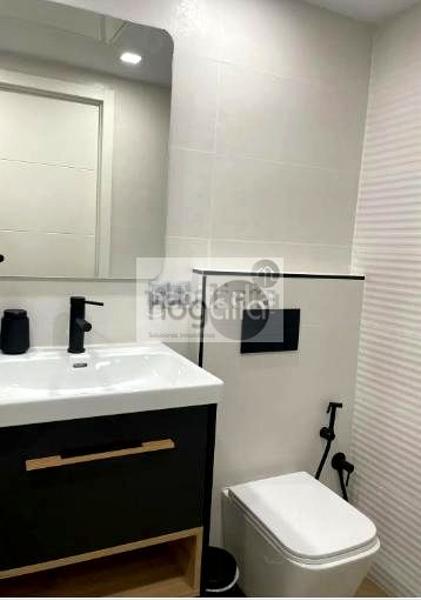 Foto b8b88361-49dd-4a36-ae2d-1b5f995323e4. Alquiler estudio en Triana Este Sevilla