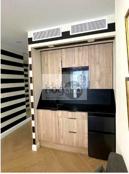 Foto bb195e45-35c4-412d-96ac-e004cbf0a9b3. Alquiler estudio en Triana Este Sevilla