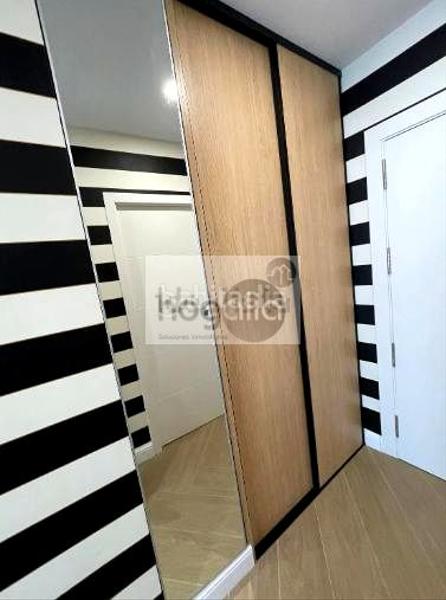 Foto c3caa5f2-505e-4e27-b9d2-2ce7fb7f43eb. Alquiler estudio en Triana Este Sevilla
