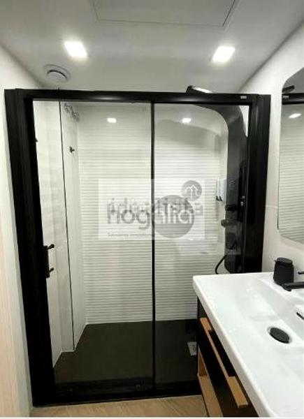 Foto d3f9fcc8-e87d-4d04-b7be-0312de520e29. Alquiler estudio en Triana Este Sevilla