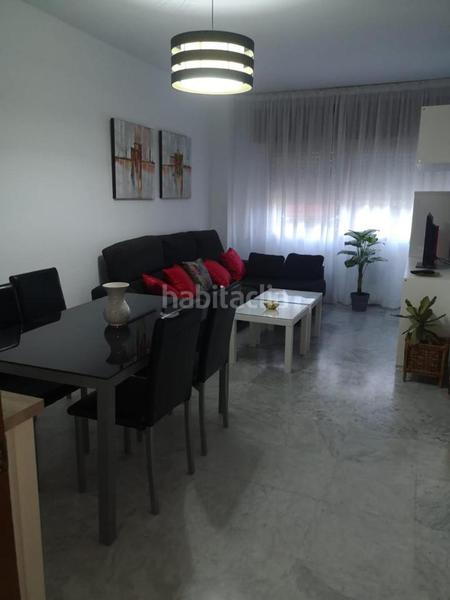 Foto 6d7477c6-5d46-44db-8456-17575925fcc9. Miete etagenwohnung mit parking pool in La Buhaira Sevilla