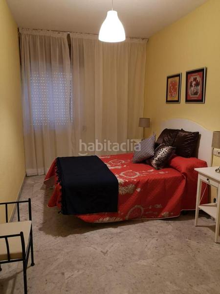 Foto 2ddf67ee-e65a-474f-8bf5-6db2c1e9b29c. Alquiler piso en La Buhaira Sevilla