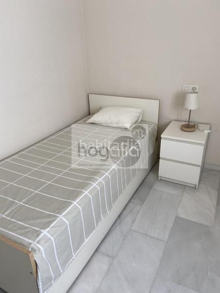 Foto 5a04ba23-c592-4877-b44f-4938d806fcc2. Rent flat with parking in San Lorenzo Sevilla