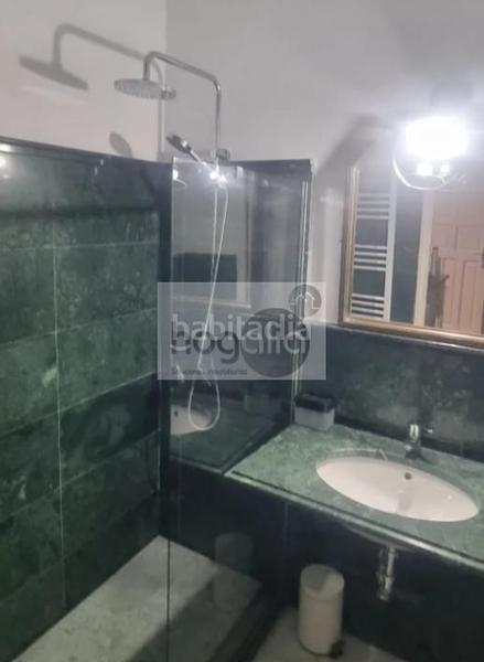 Foto 02ff7d5f-255d-446c-80f4-5ead3b77996b. Miete erdgeschoss in Triana Casco Antiguo Sevilla