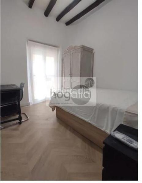 Foto 8dd05647-3f0f-4710-bde0-cdca1f2affc8. Rent flat in San Bartolomé Sevilla