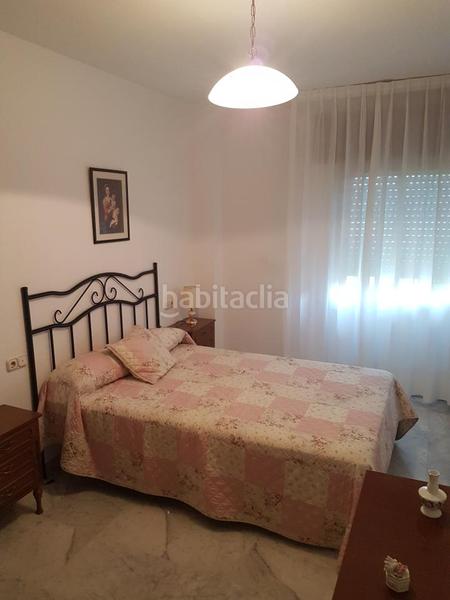 Foto 87039723-86d6-4cf6-ace1-8e5c1b25a93e. Rent flat with pool in La Buhaira Sevilla