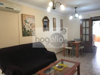 Miete Etagenwohnung in Sta. Aurelia - Cantábrico - Atlàntico - La Romería