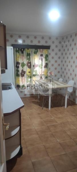 Foto 13a36274-5844-479c-bcd2-46cfe72d7a23. Rent flat in San Carlos - San José Sevilla